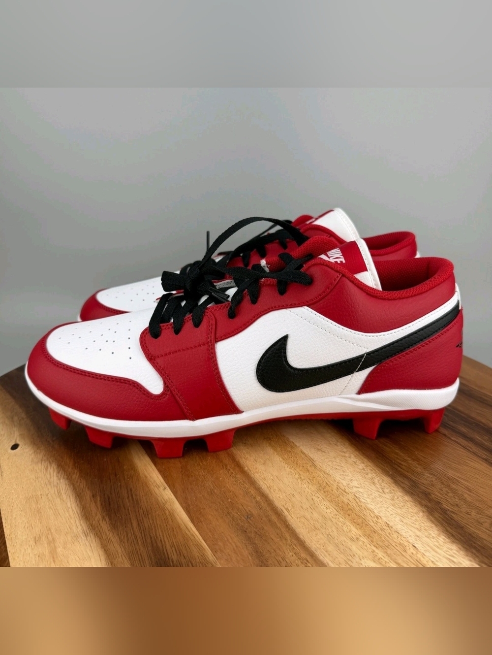 Air Jordan 1 Retro MCS Low 'Chicago' Red White Baseball Cleats CJ8524-611 Sz 15